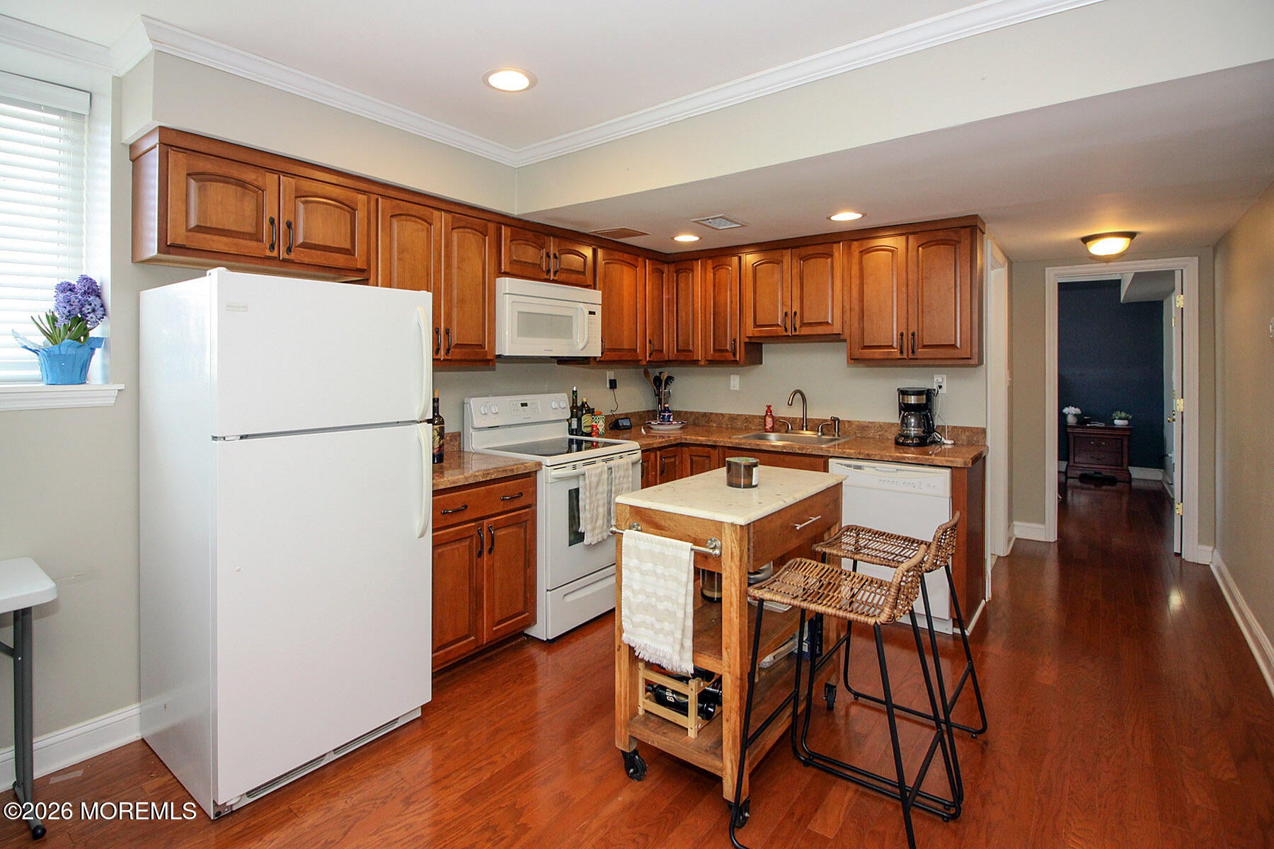 15 Garfield Avenue 102