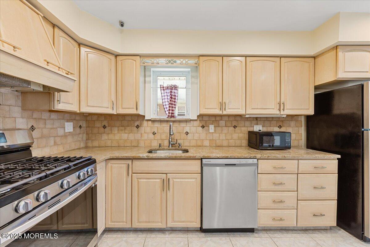 47 Mount Matterhorn Lane, Toms River, New Jersey image 13