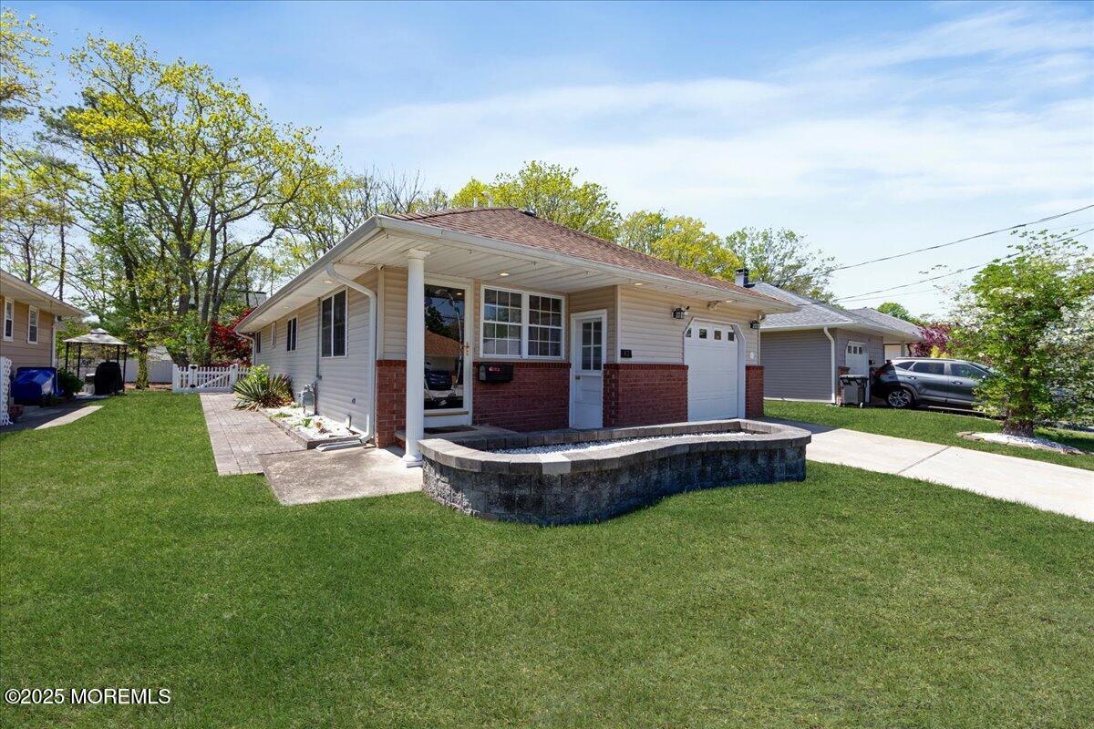 47 Mount Matterhorn Lane, Toms River, New Jersey image 2