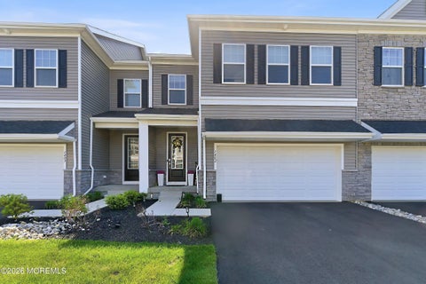 Condo For Sale - 1402 Journey Avenue<br/> Marlboro, NJ 07746