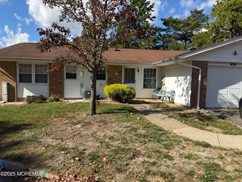 110 Buckingham Drive B Manchester NJ 08759