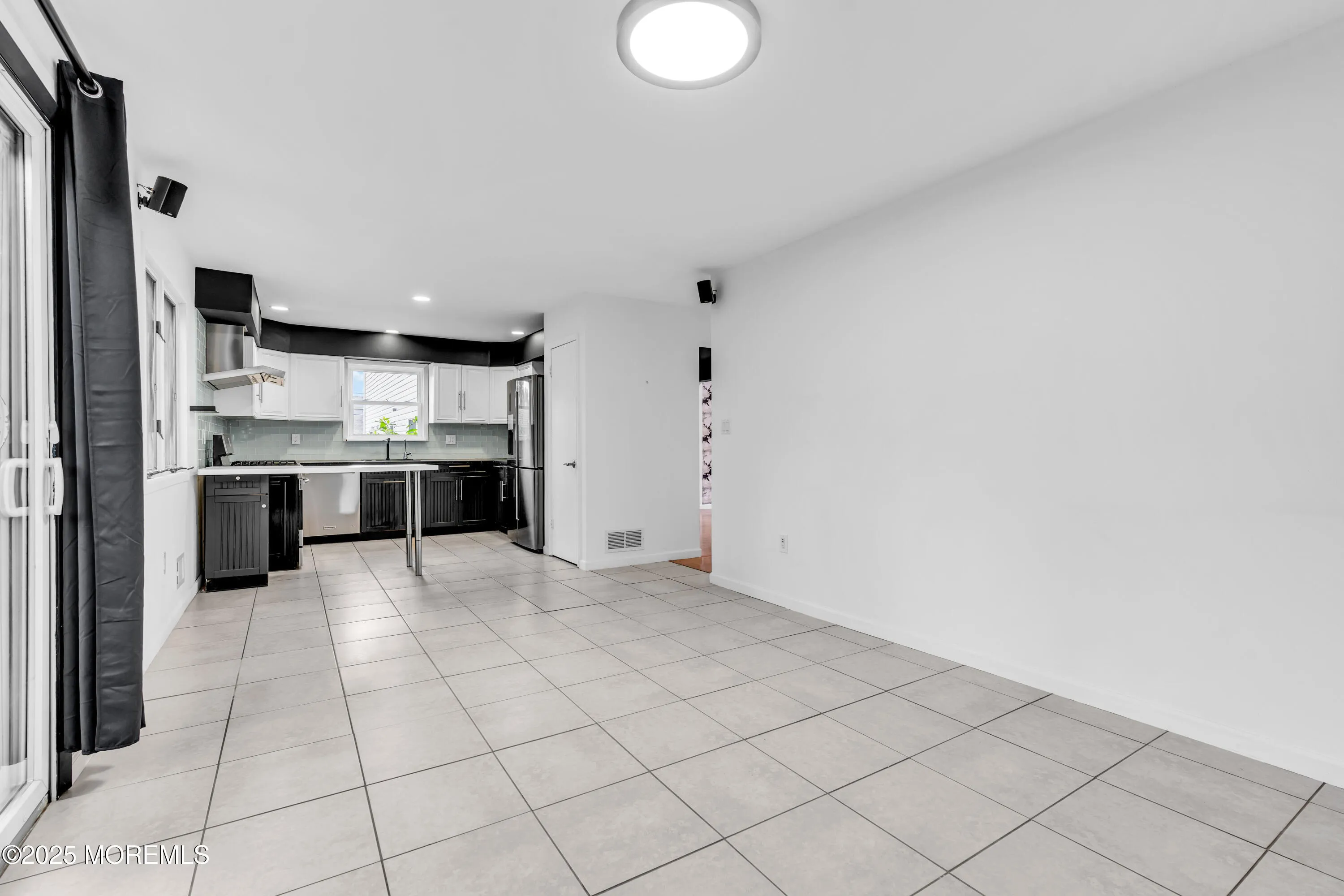 Brick, New Jersey 08723, United States, 3 Bedrooms Bedrooms, ,2 BathroomsBathrooms,Residential,Active,150990