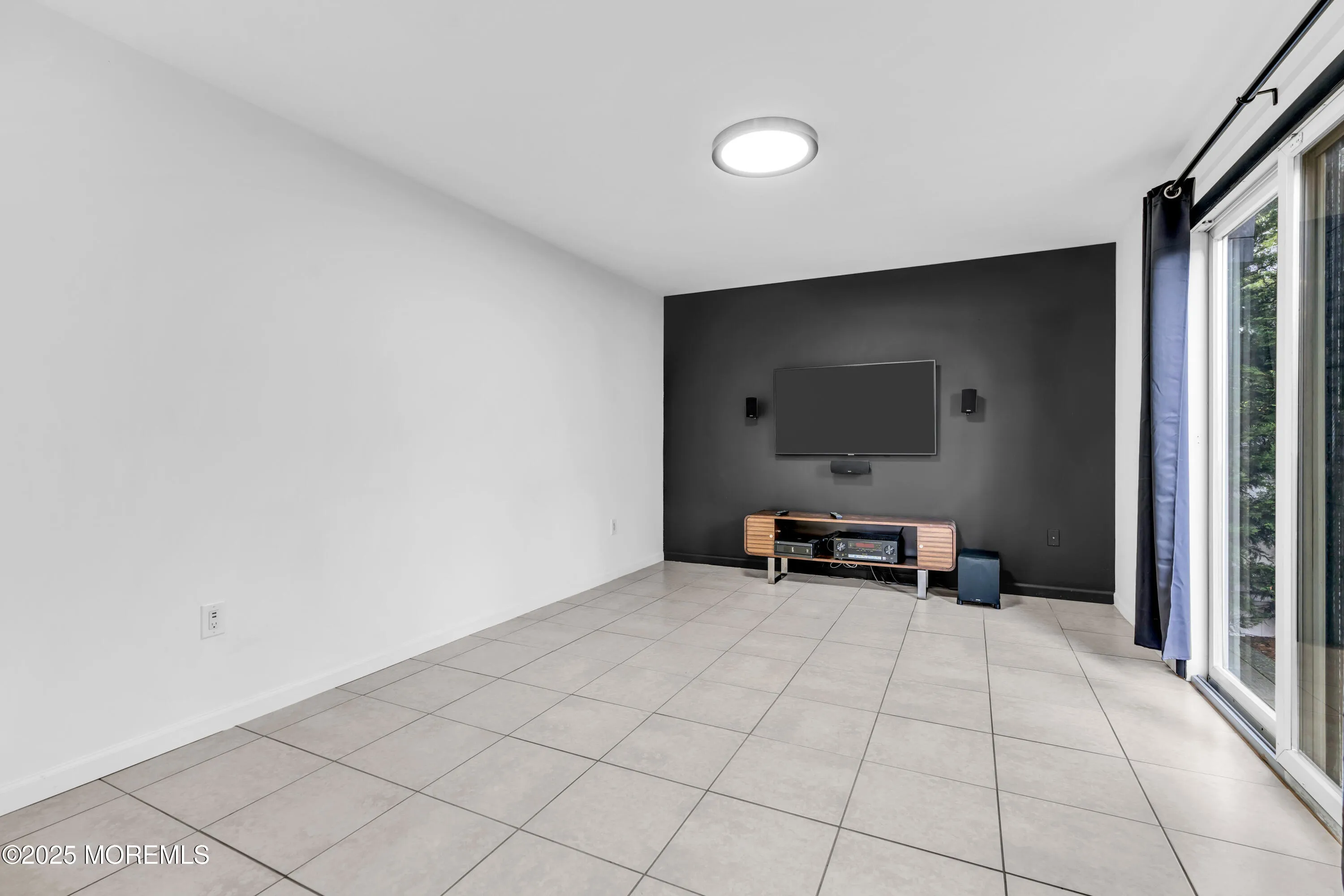 Brick, New Jersey 08723, United States, 3 Bedrooms Bedrooms, ,2 BathroomsBathrooms,Residential,Active,150990