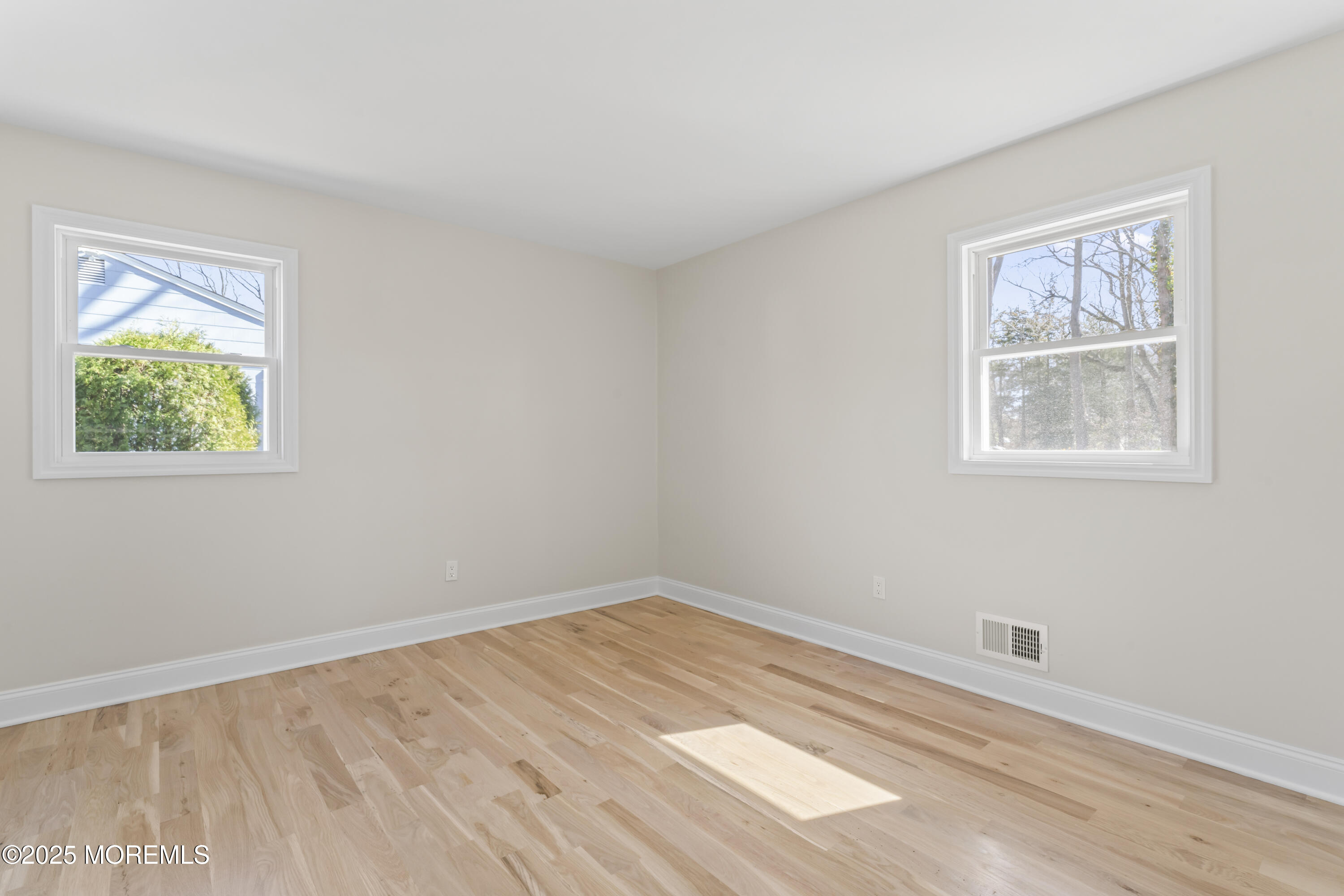 873 Medallion Lane, Toms River, New Jersey image 18