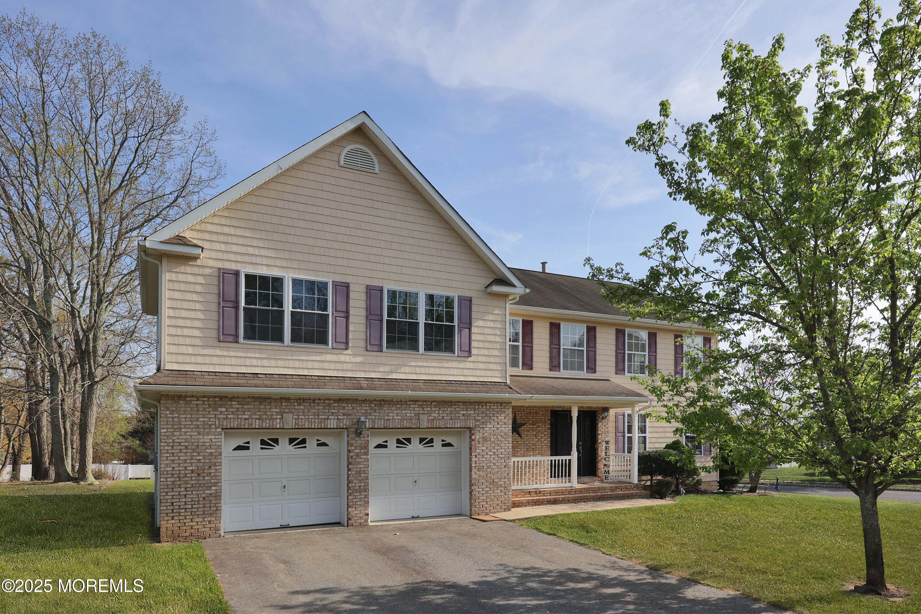22 Roe Lane, Howell, New Jersey image 2