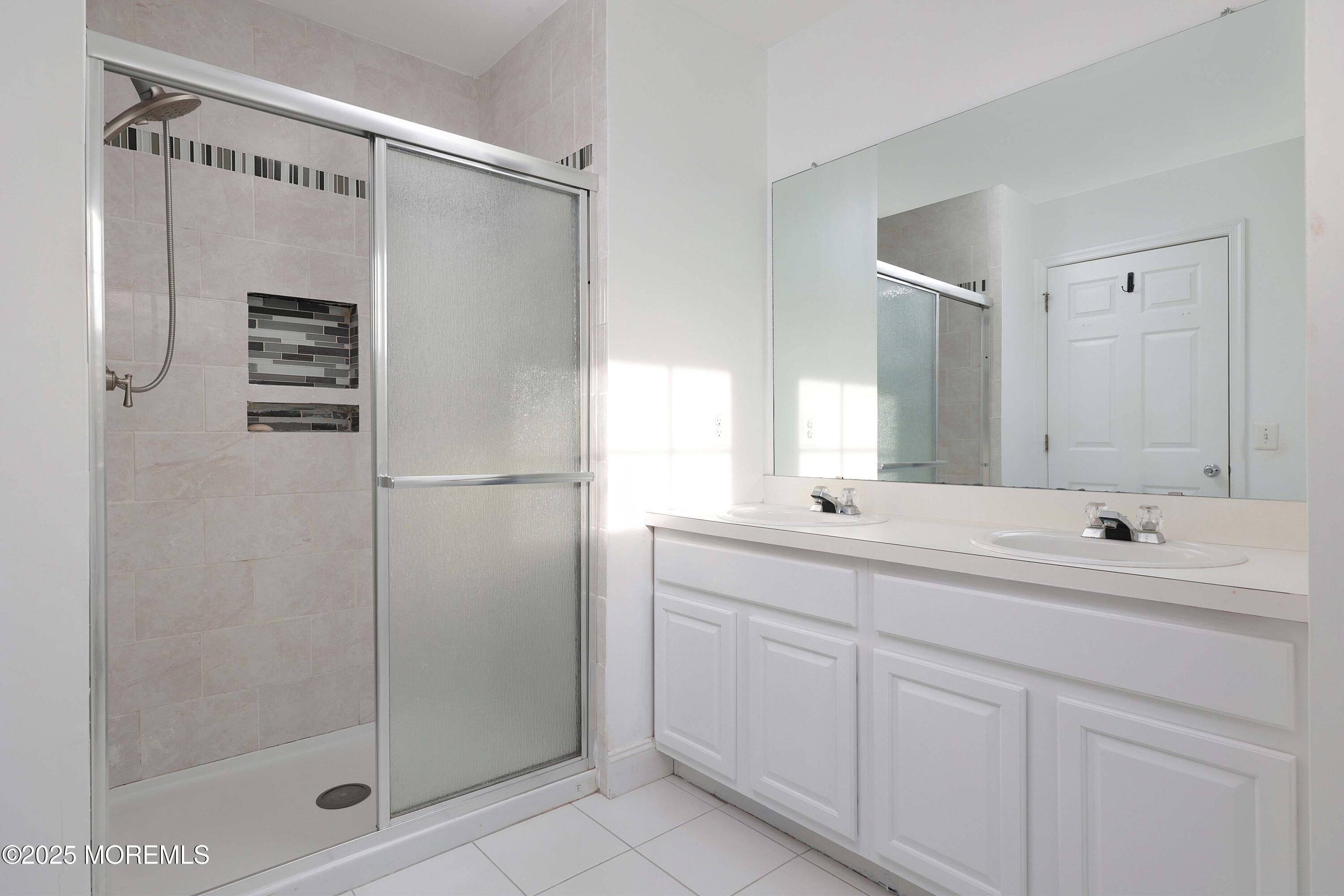 22 Roe Lane, Howell, New Jersey image 19
