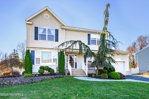 10 Sandybrook Road Manalapan NJ 07726