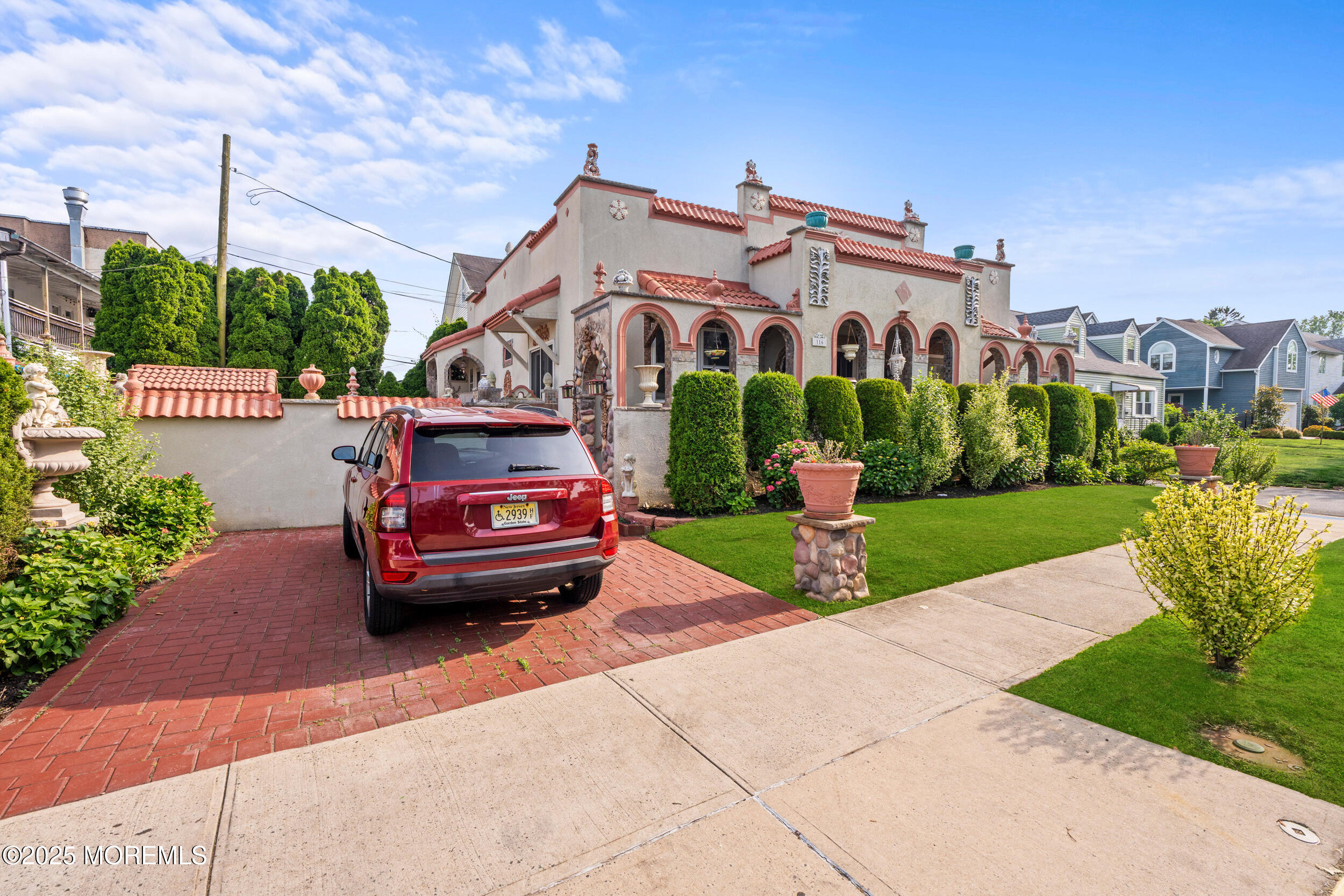 116 Phillips Avenue
