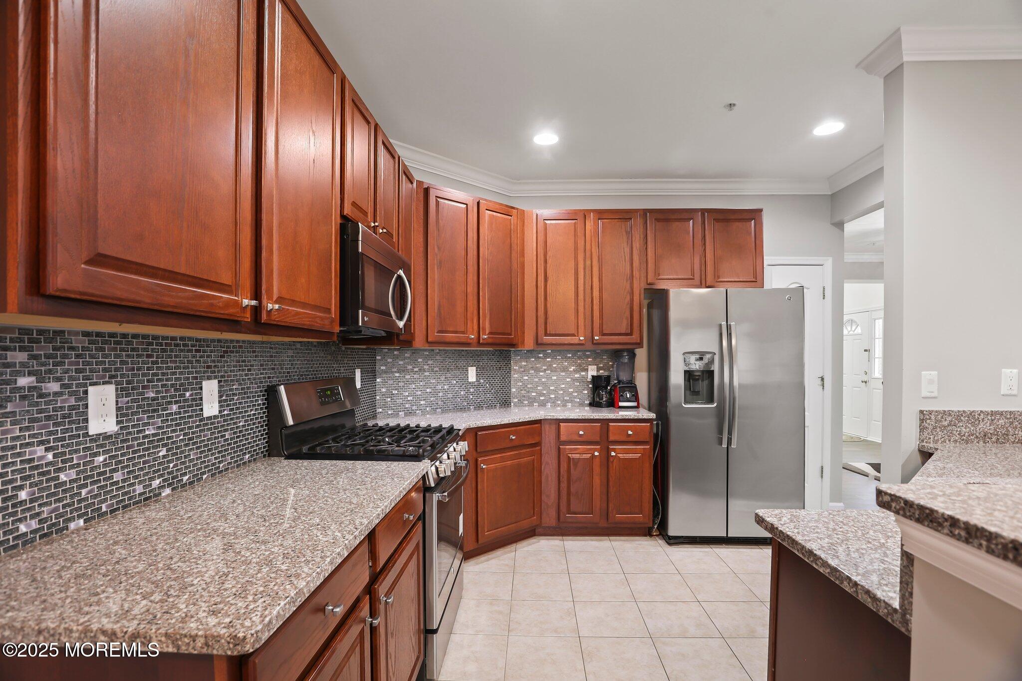 85 Morgan Way #85, Monroe Township, New Jersey image 3