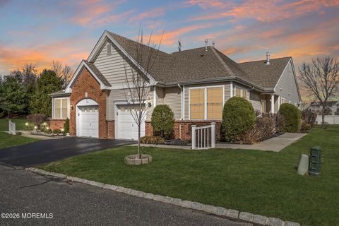 Homes For Sale - 119 Burholme Drive<br/> Mercer County, Hamilton, NJ 08691