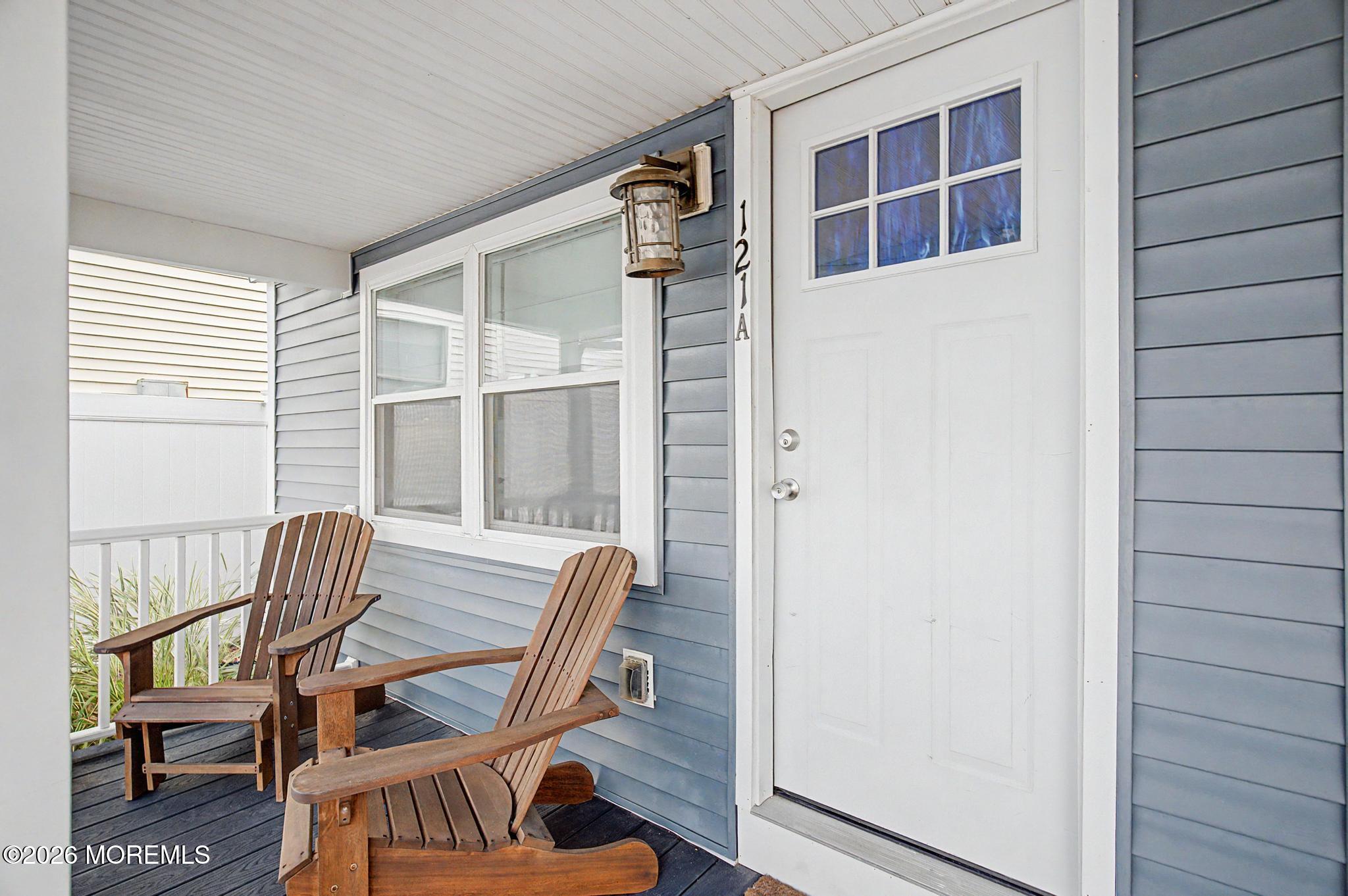 121 Lincoln Avenue A