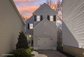 57 Oak Knoll Drive, Matawan, New Jersey image 3