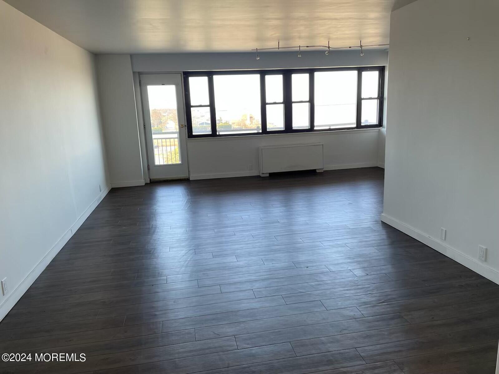 10 Ocean Boulevard 5D