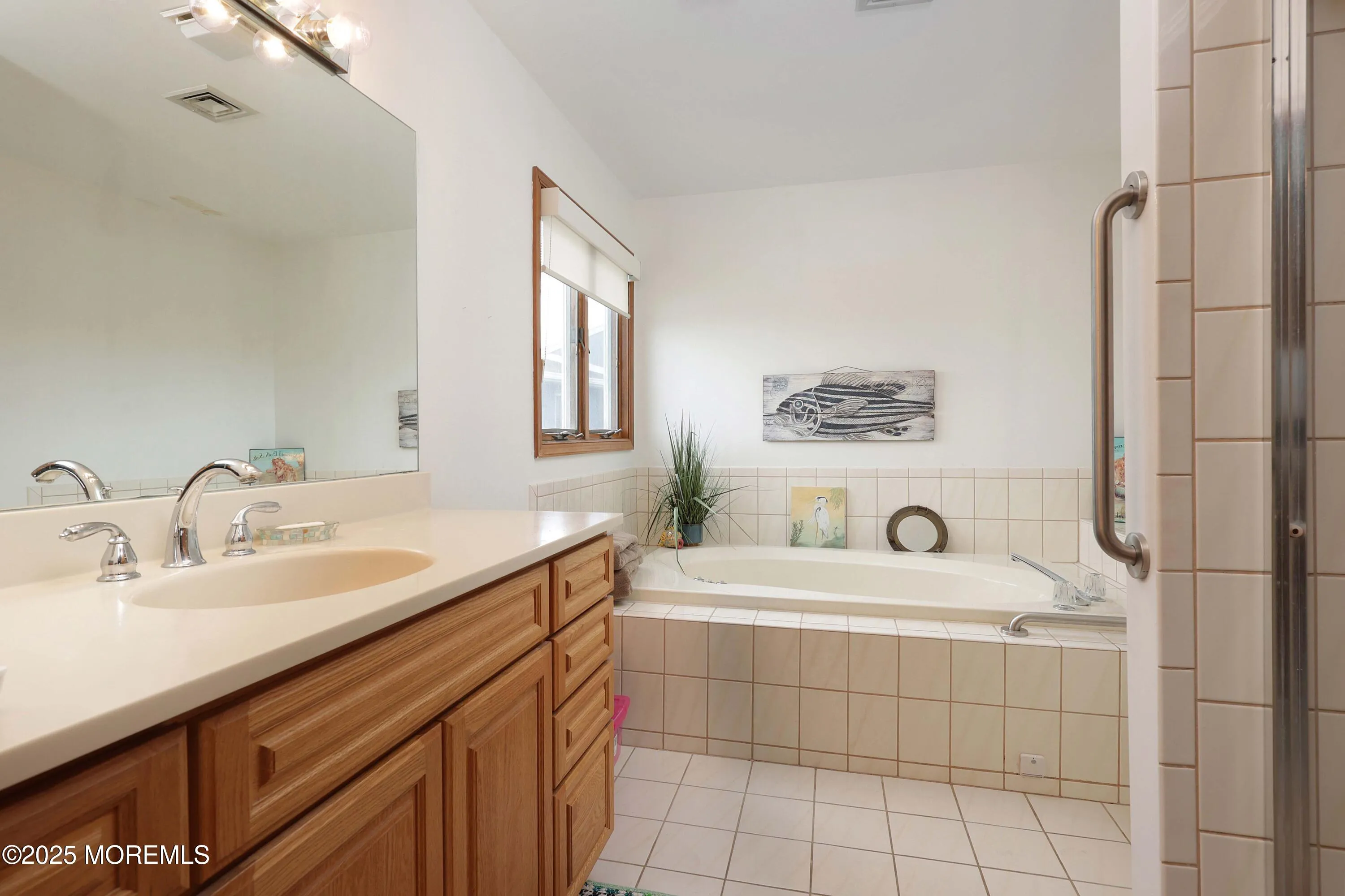 Belmar, New Jersey 07719, United States, 3 Bedrooms Bedrooms, ,3 BathroomsBathrooms,Residential,Active,81588