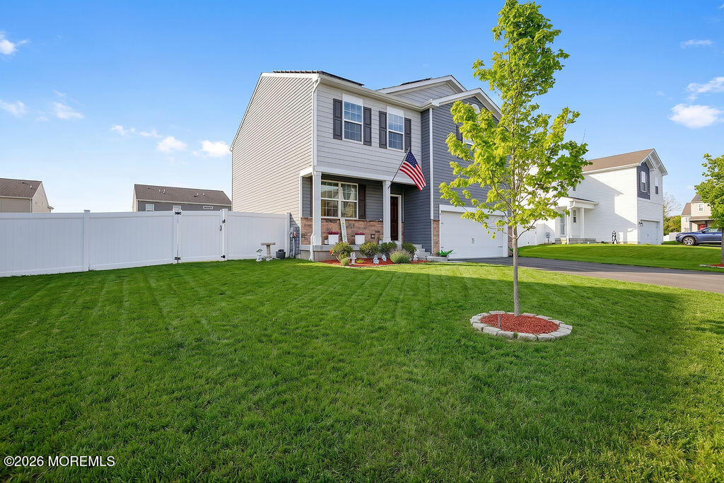 9 Lookout Avenue