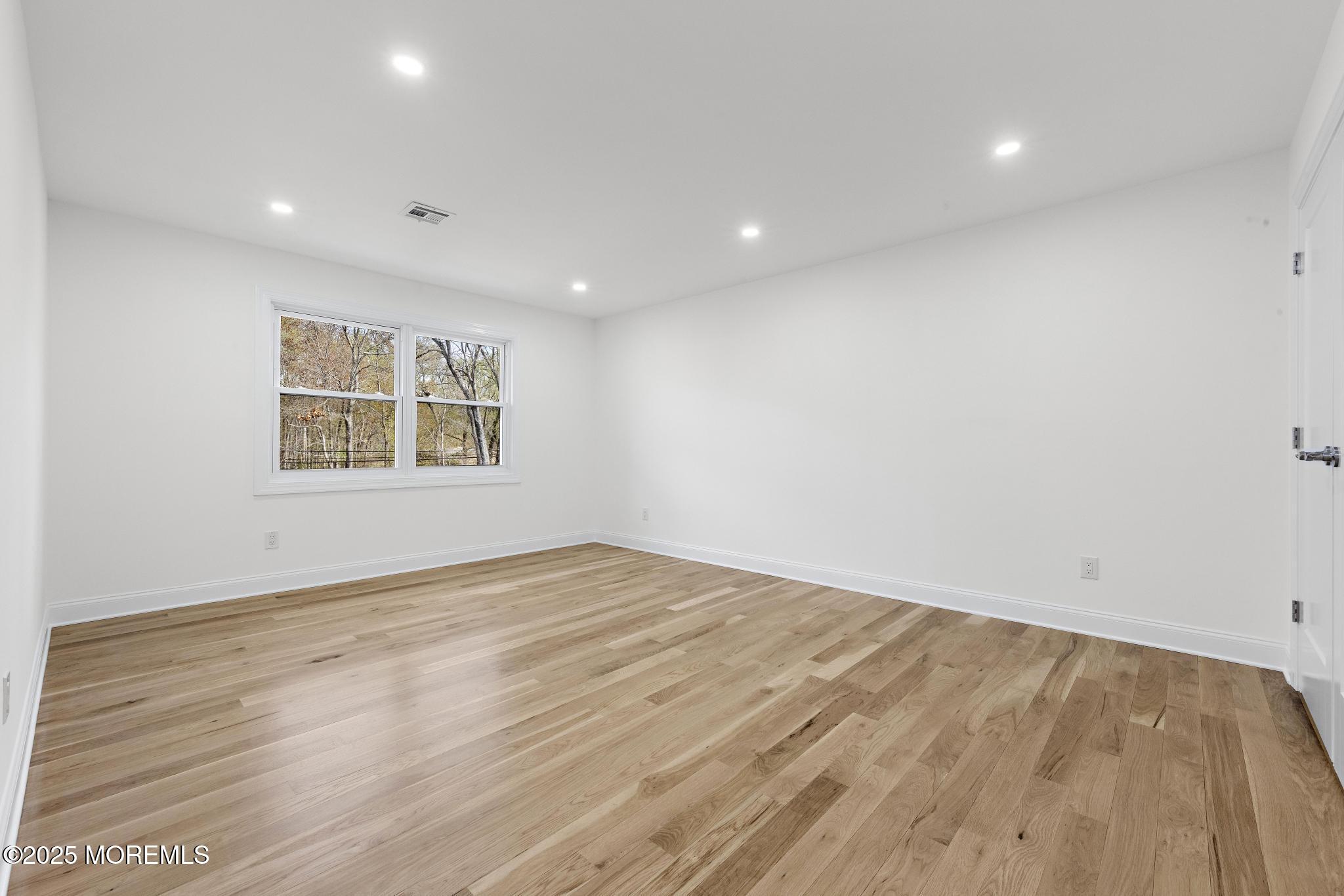 439 Stagecoach Road, Millstone, New Jersey image 36