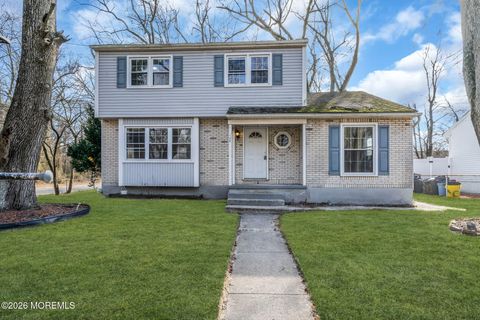 Photo of 124 Stratford Avenue, Stratford, NJ 08084 (MLS # 22600449)