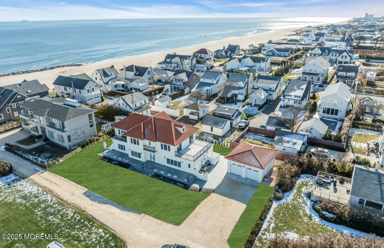 1 Private Drive, Long Branch, New Jersey image 4