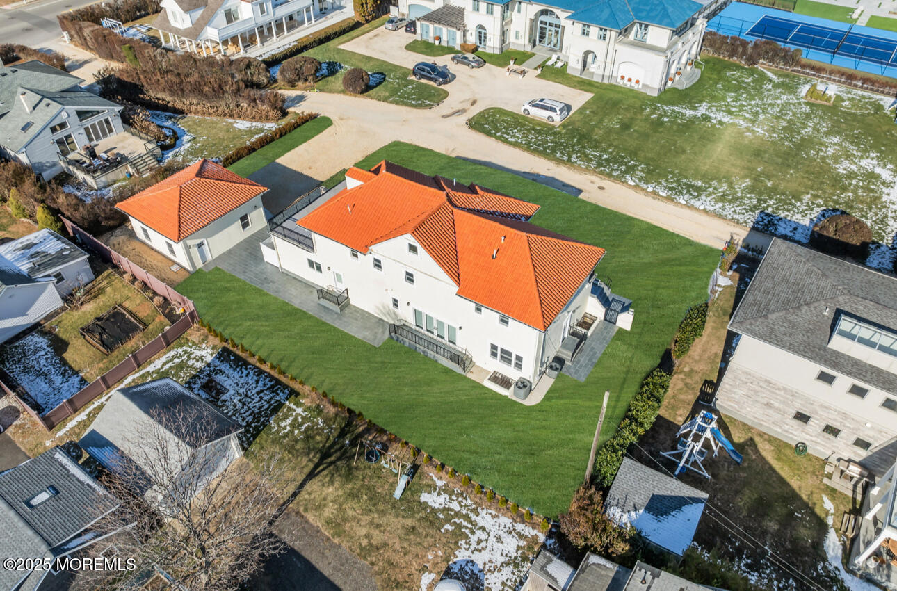 1 Private Drive, Long Branch, New Jersey image 8