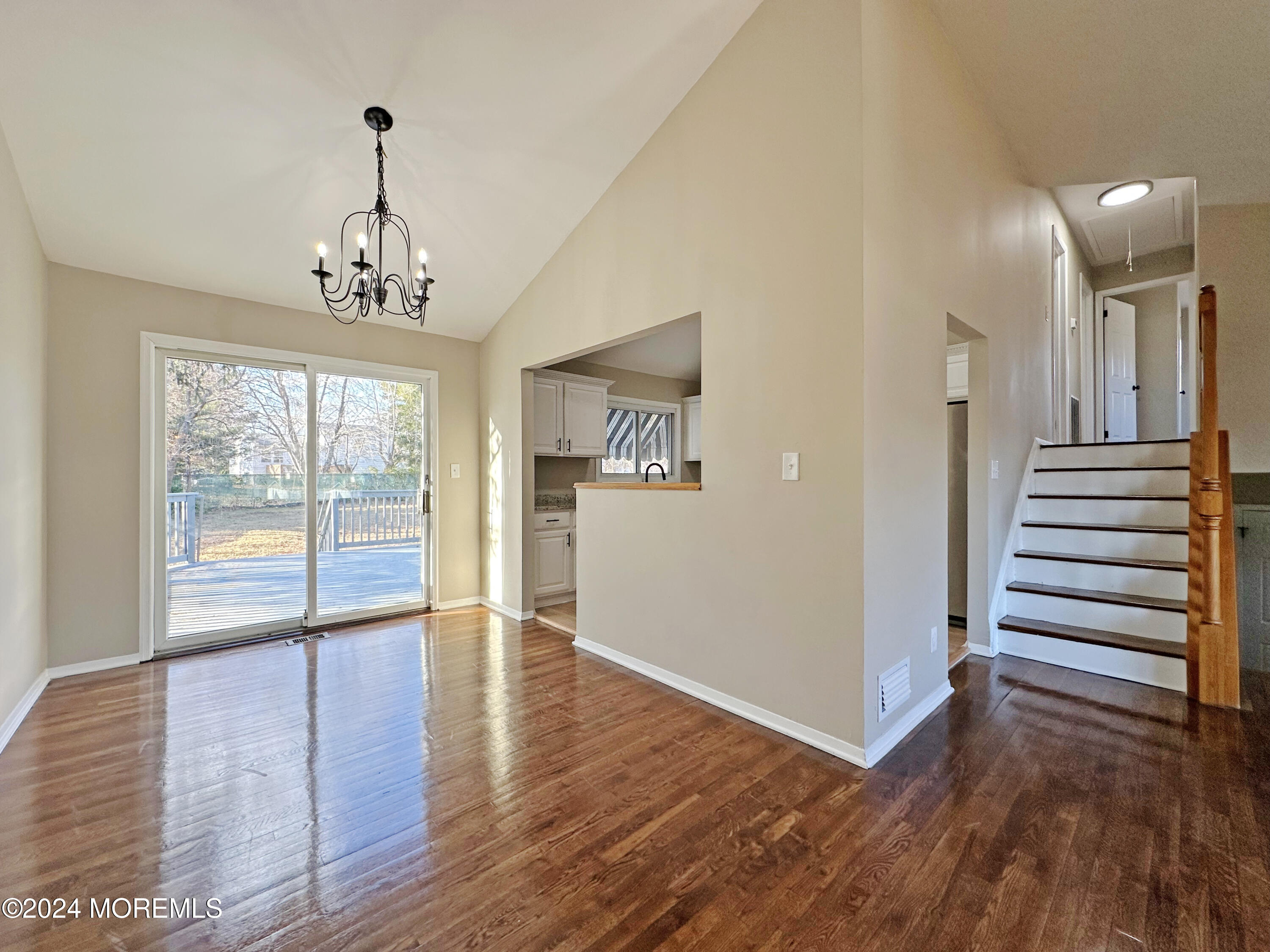 11 Calt Drive, Hazlet, New Jersey image 3