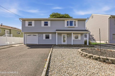 Photo of 4 Harbor View Lane, Toms River, NJ 08753 (MLS # 22627776)