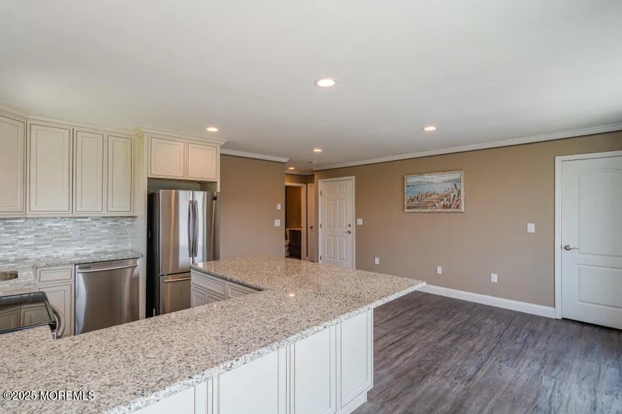 Sea Bright, New Jersey 07760, United States, 1 Bedroom Bedrooms, ,1 BathroomBathrooms,Residential,Active,21323