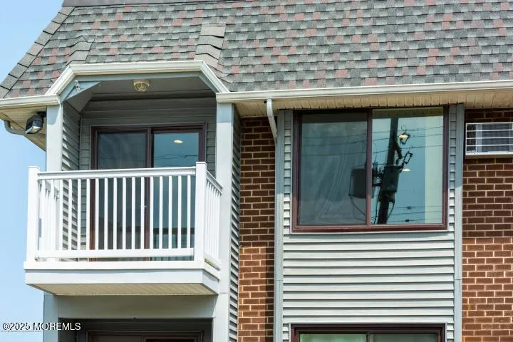 Sea Bright, New Jersey 07760, United States, 1 Bedroom Bedrooms, ,1 BathroomBathrooms,Residential,Active,21323