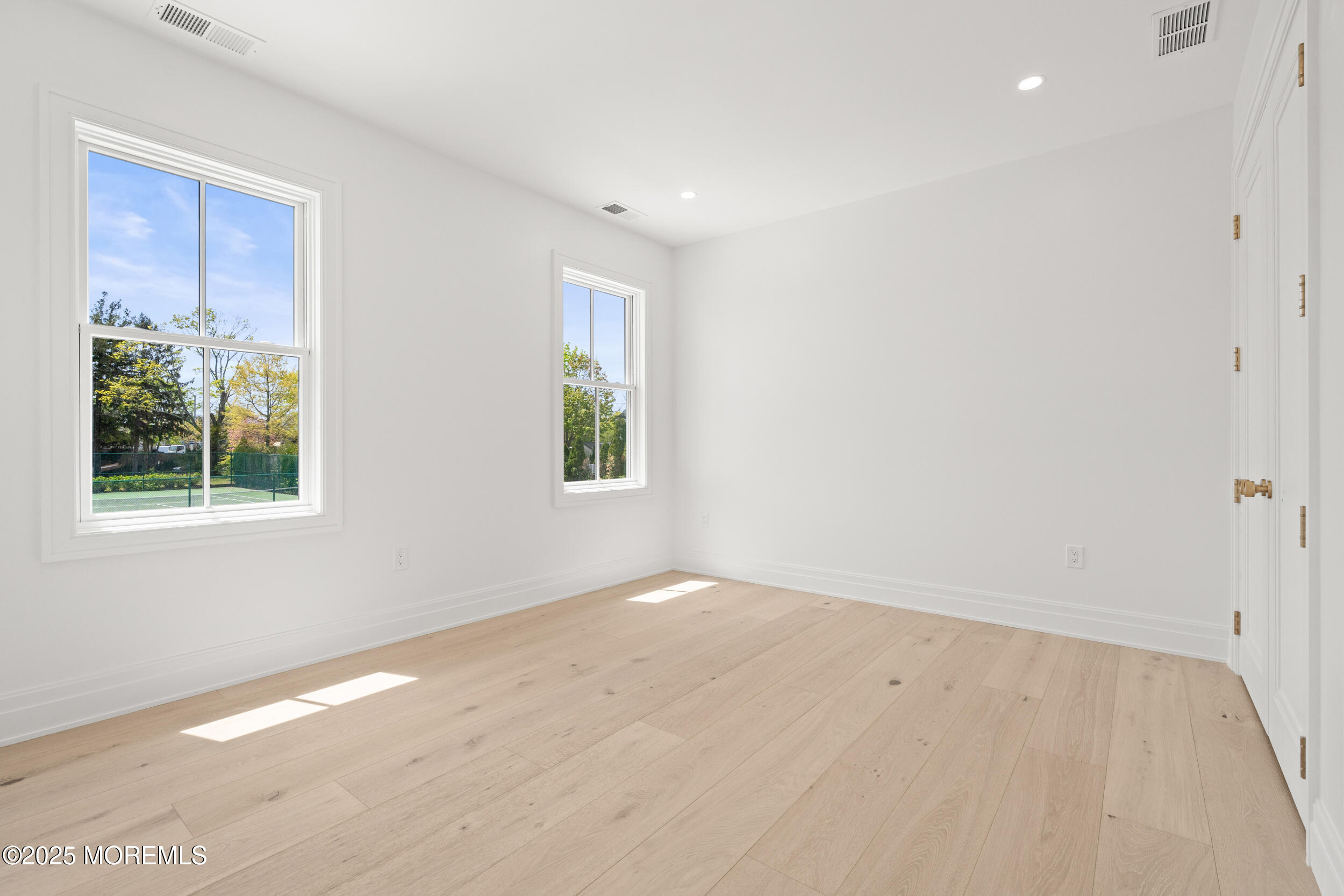 1048 Stratton Place, Long Branch, New Jersey image 25