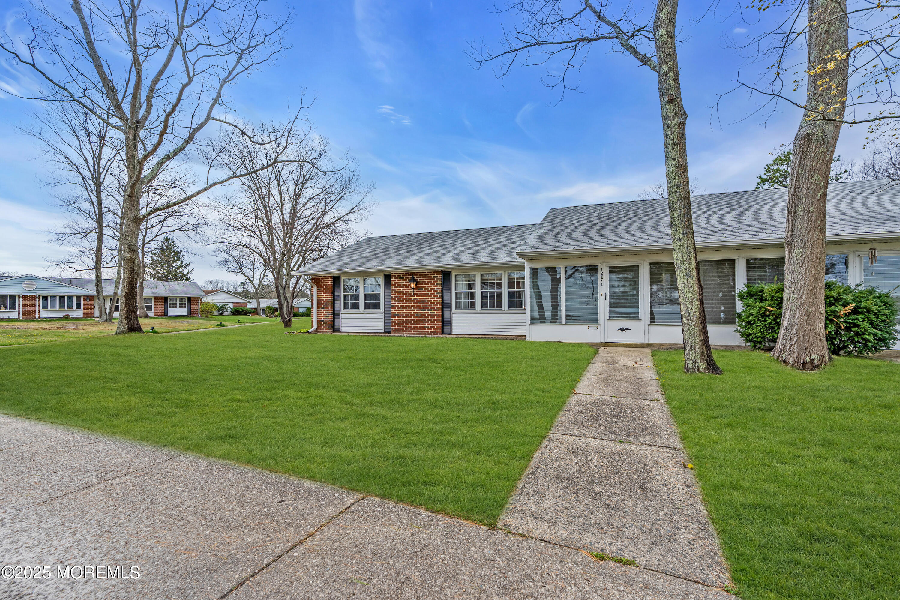 1237A Hamilton Court, Lakewood, New Jersey image 36