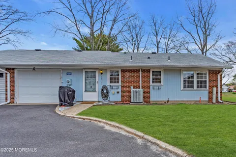 1237A Hamilton Court, Lakewood, NJ 08701 - MLS#: 22510651