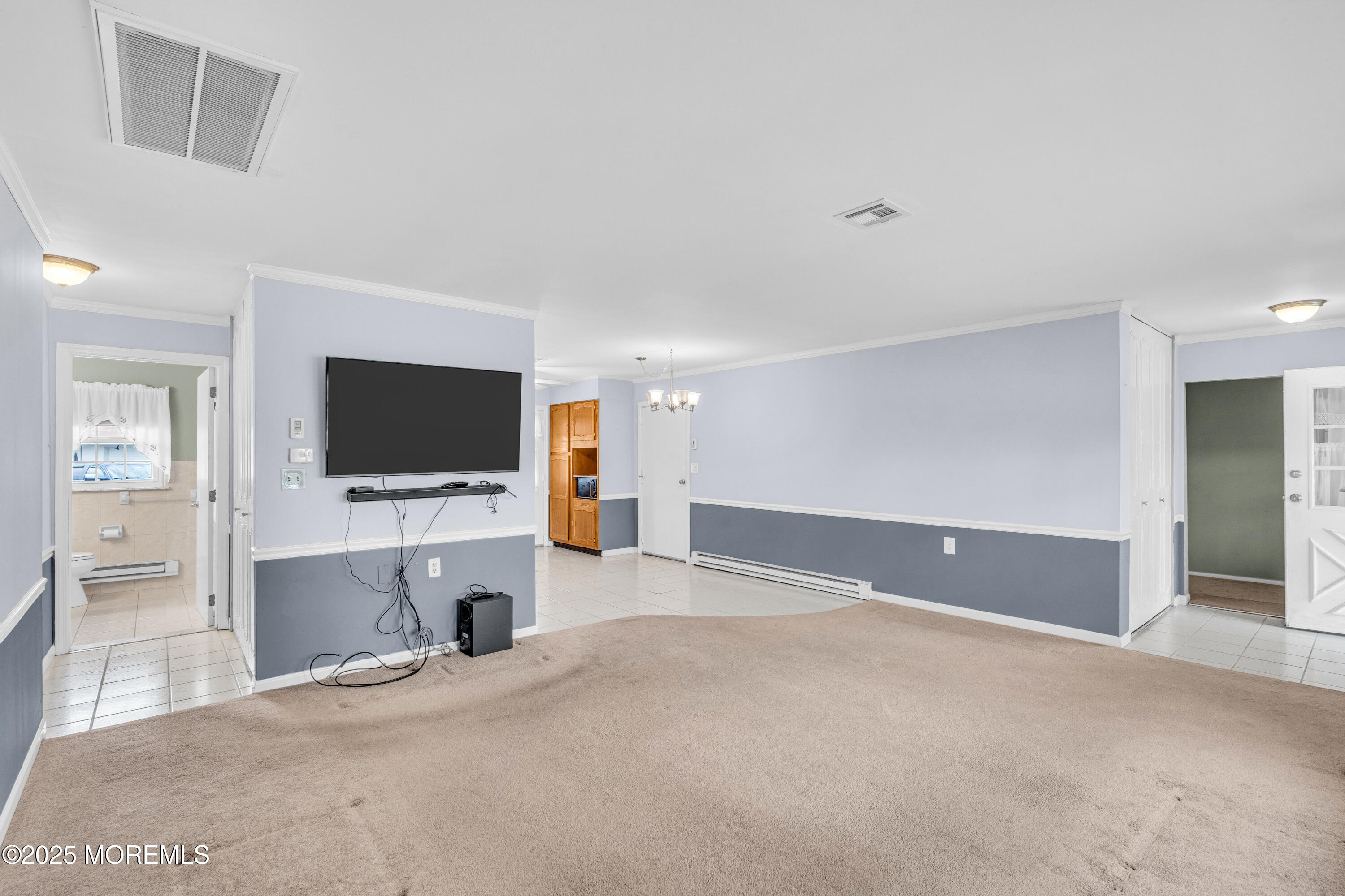 1237A Hamilton Court, Lakewood, New Jersey image 9