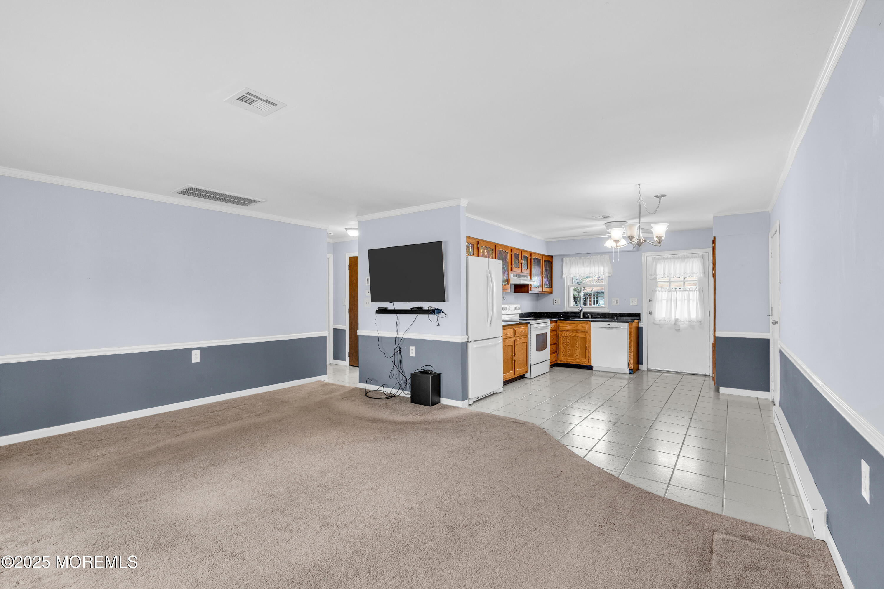 1237A Hamilton Court, Lakewood, New Jersey image 17