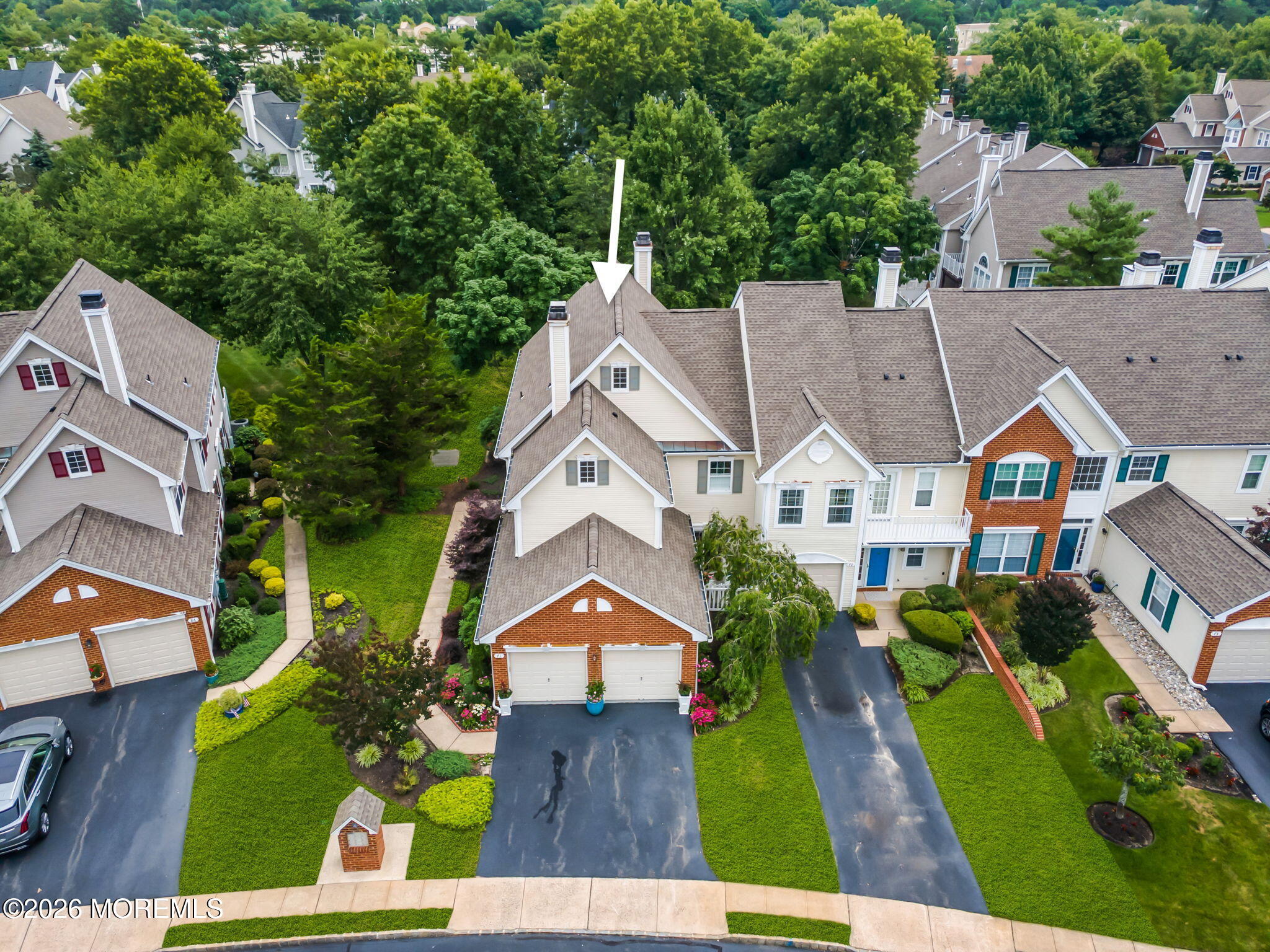 71 S Manor Court