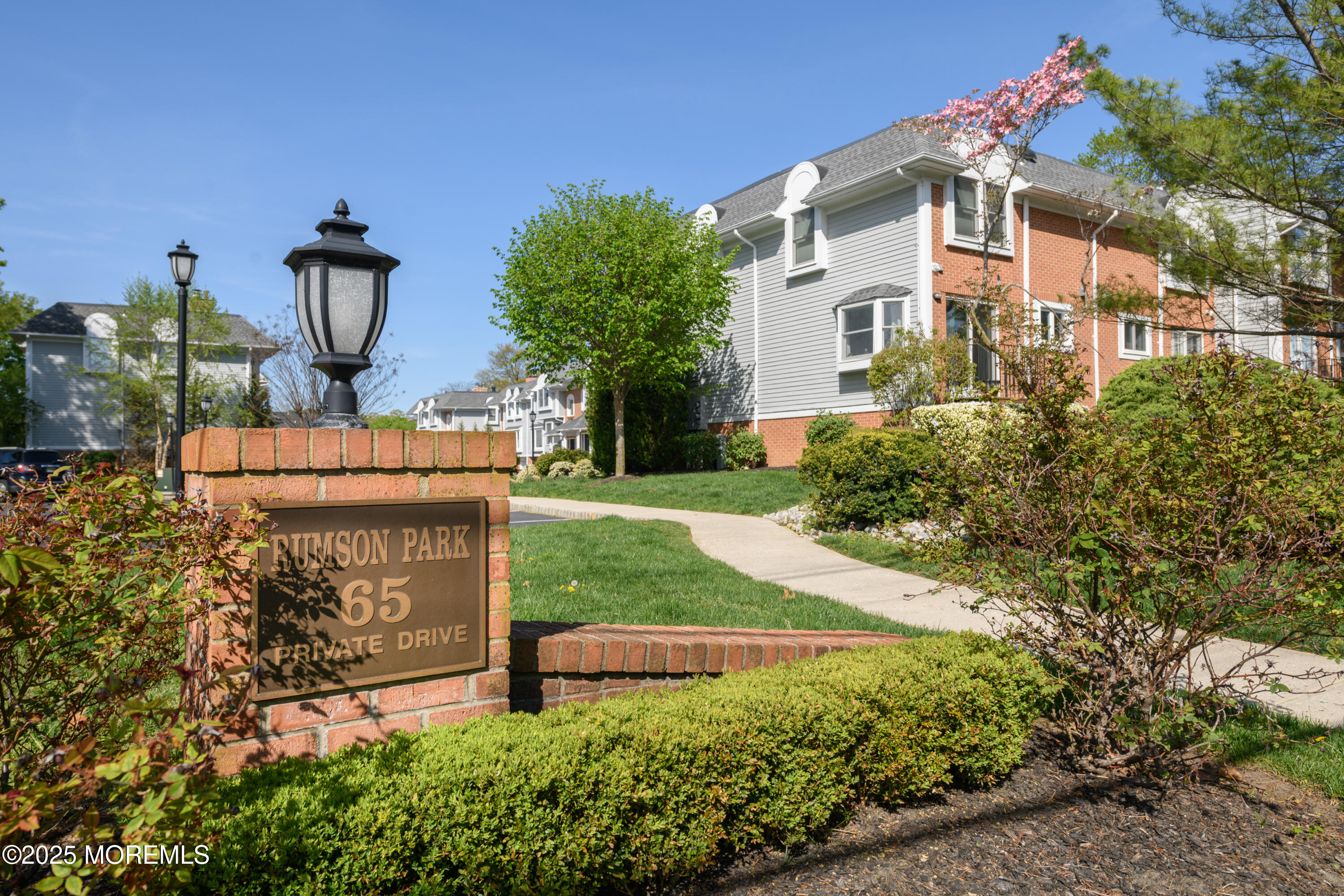 65 E River Road #14, Rumson, New Jersey image 1