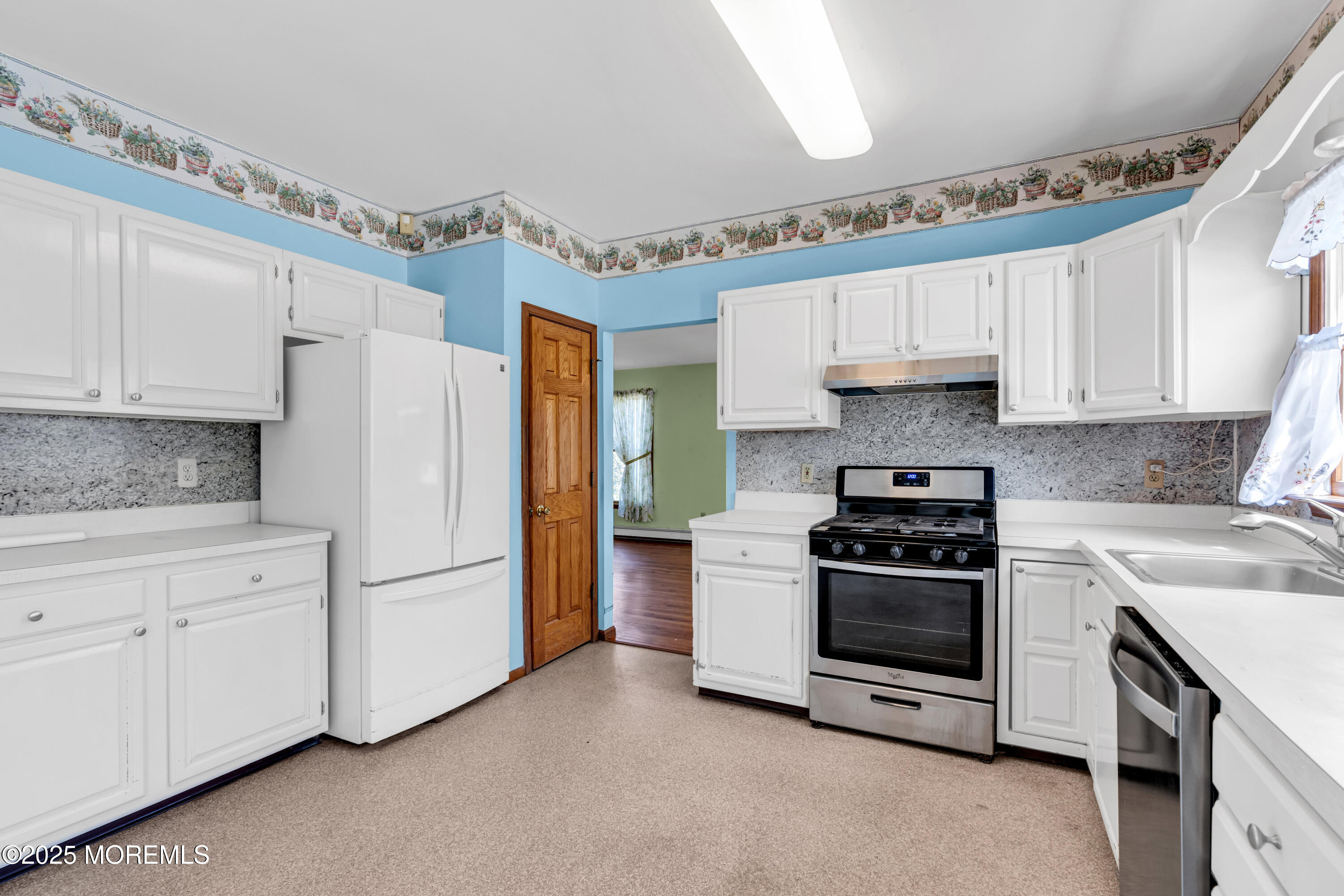 485 Matthews Lane, Jackson, New Jersey image 13