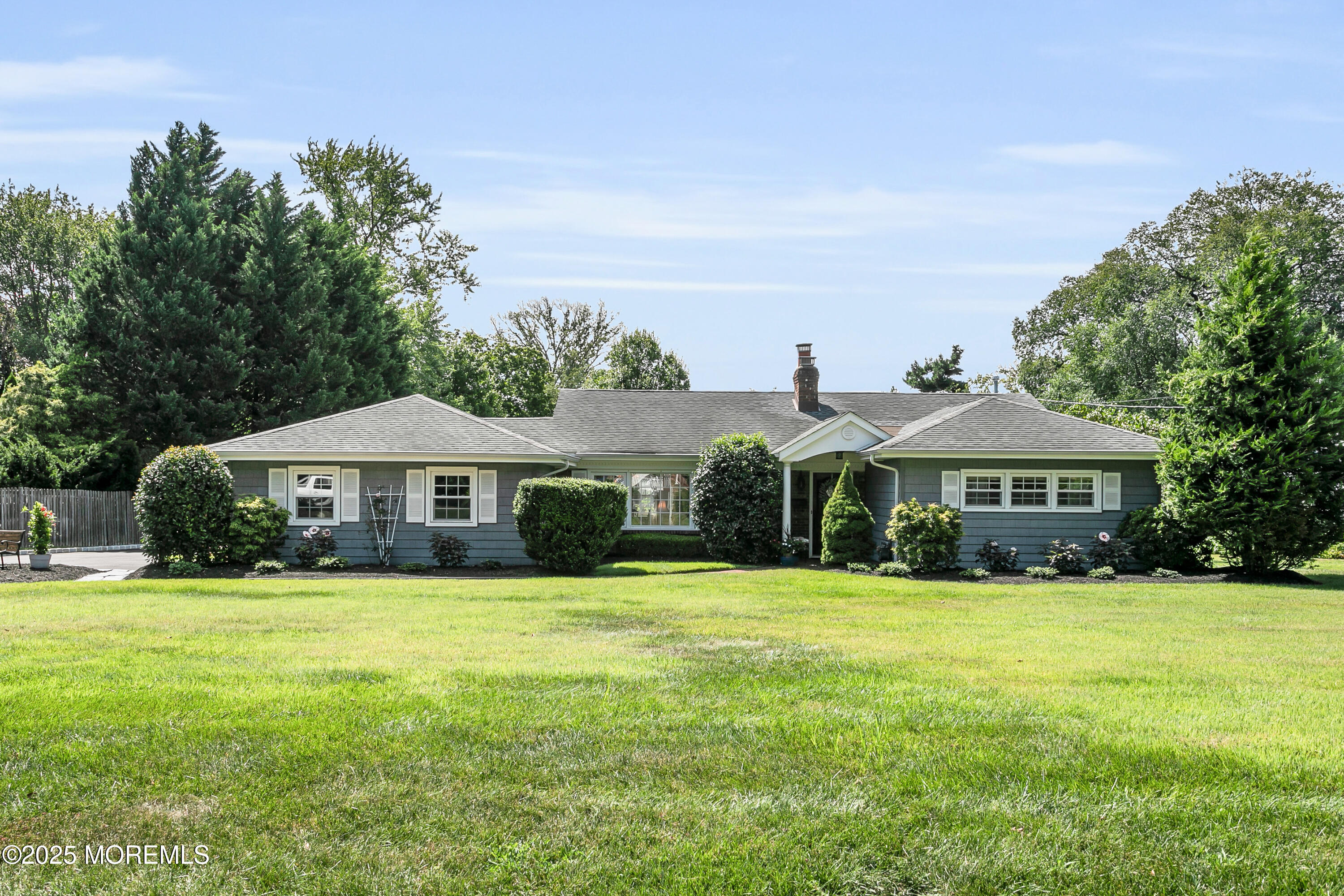 202 Hamiltonian Drive