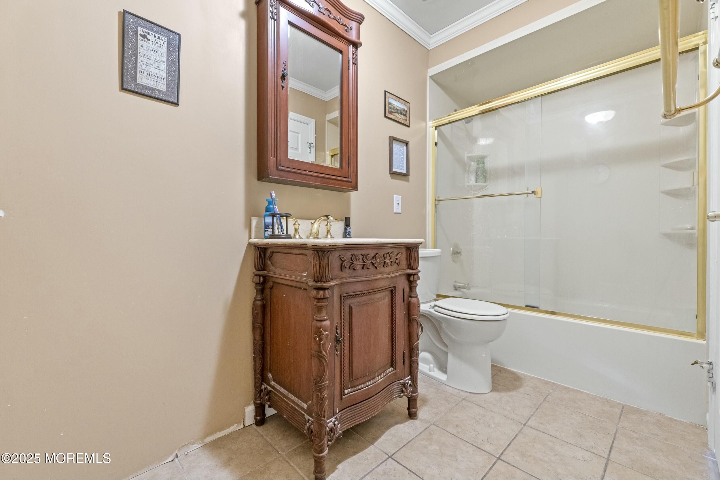183 Hidden Court, Old Bridge, New Jersey image 27
