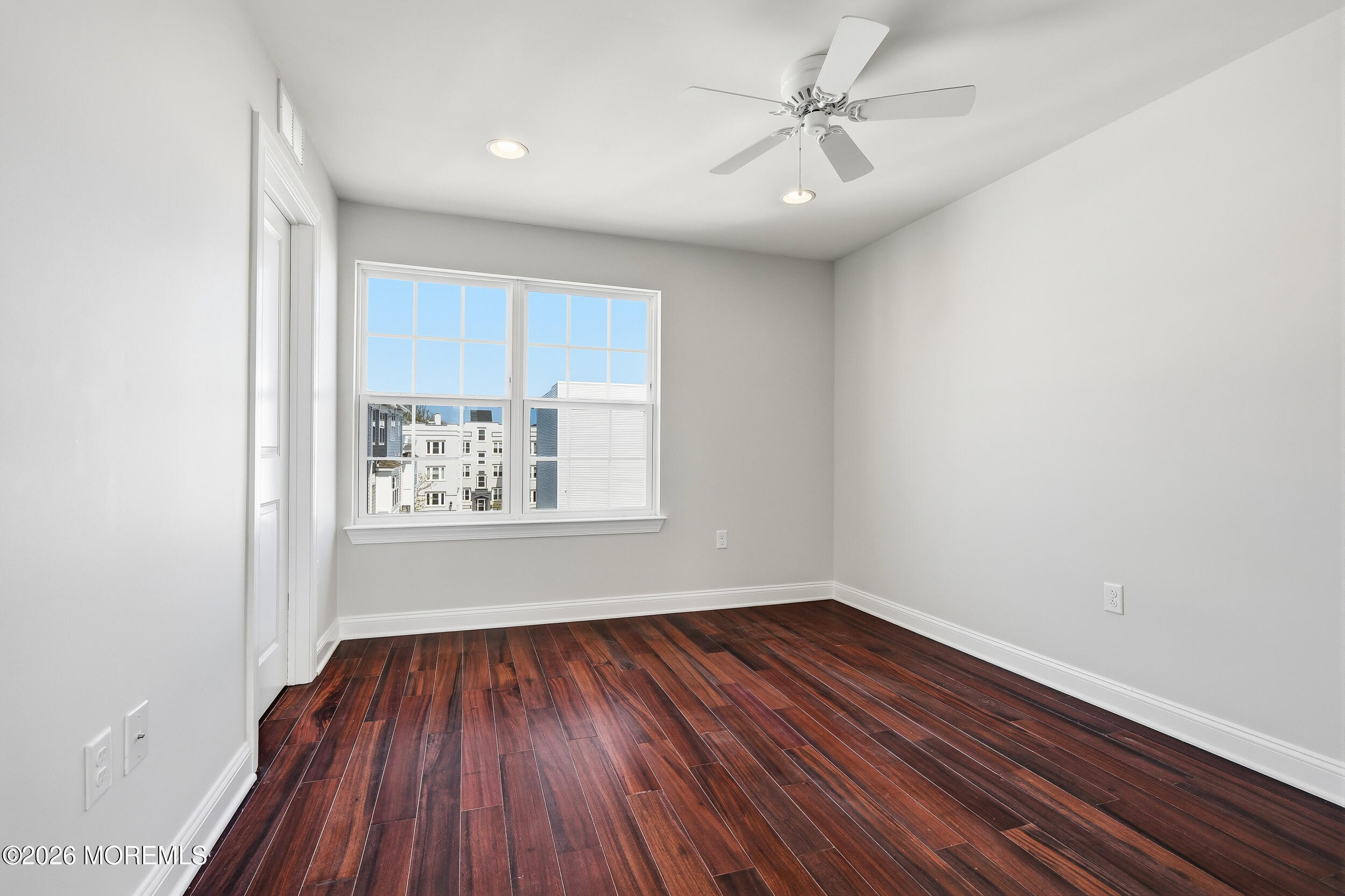 Asbury Park, New Jersey, 07712, United States, 3 Bedrooms Bedrooms, ,4 BathroomsBathrooms,Residential,Active,2041744