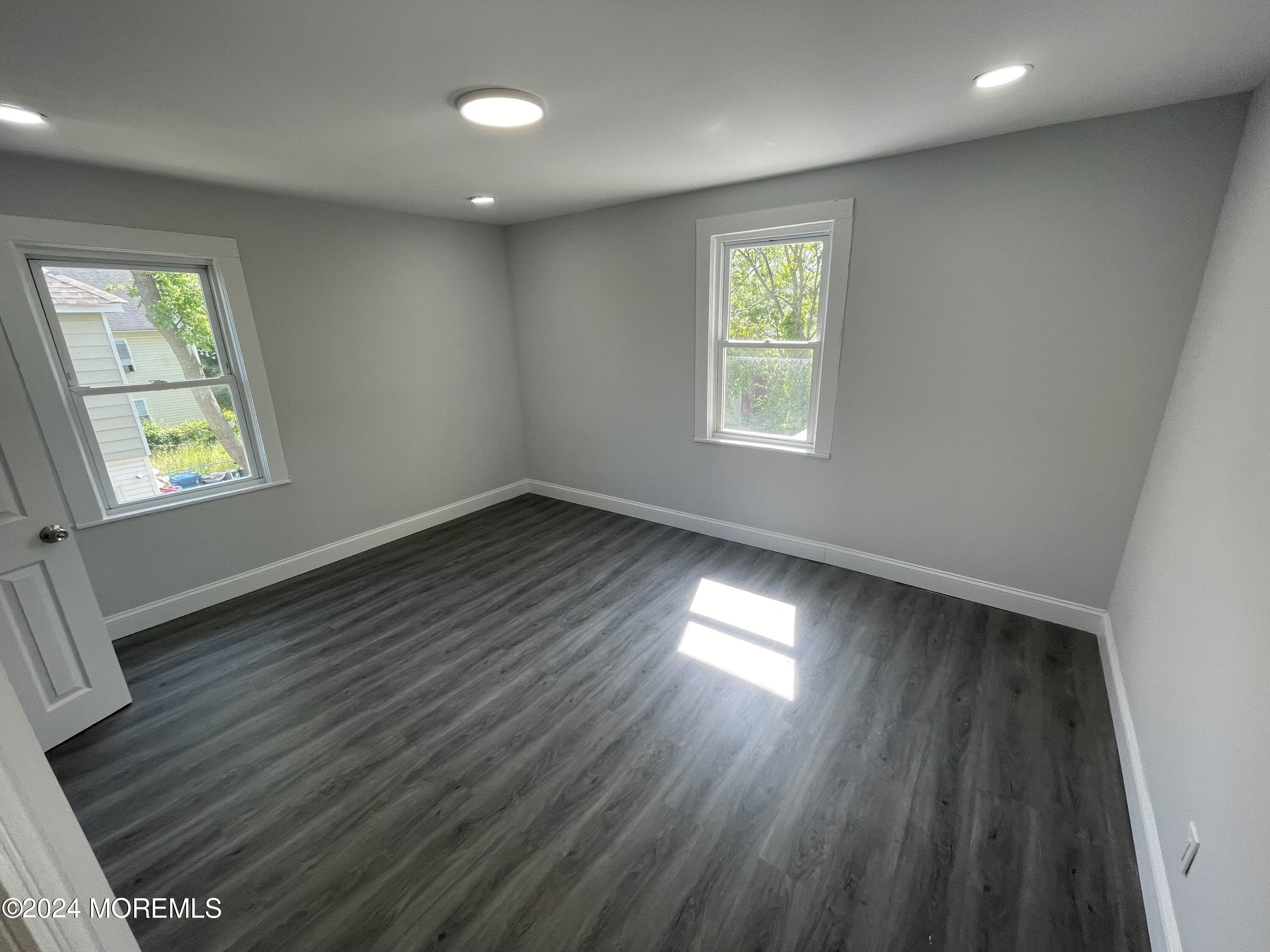 413 Ridge Avenue