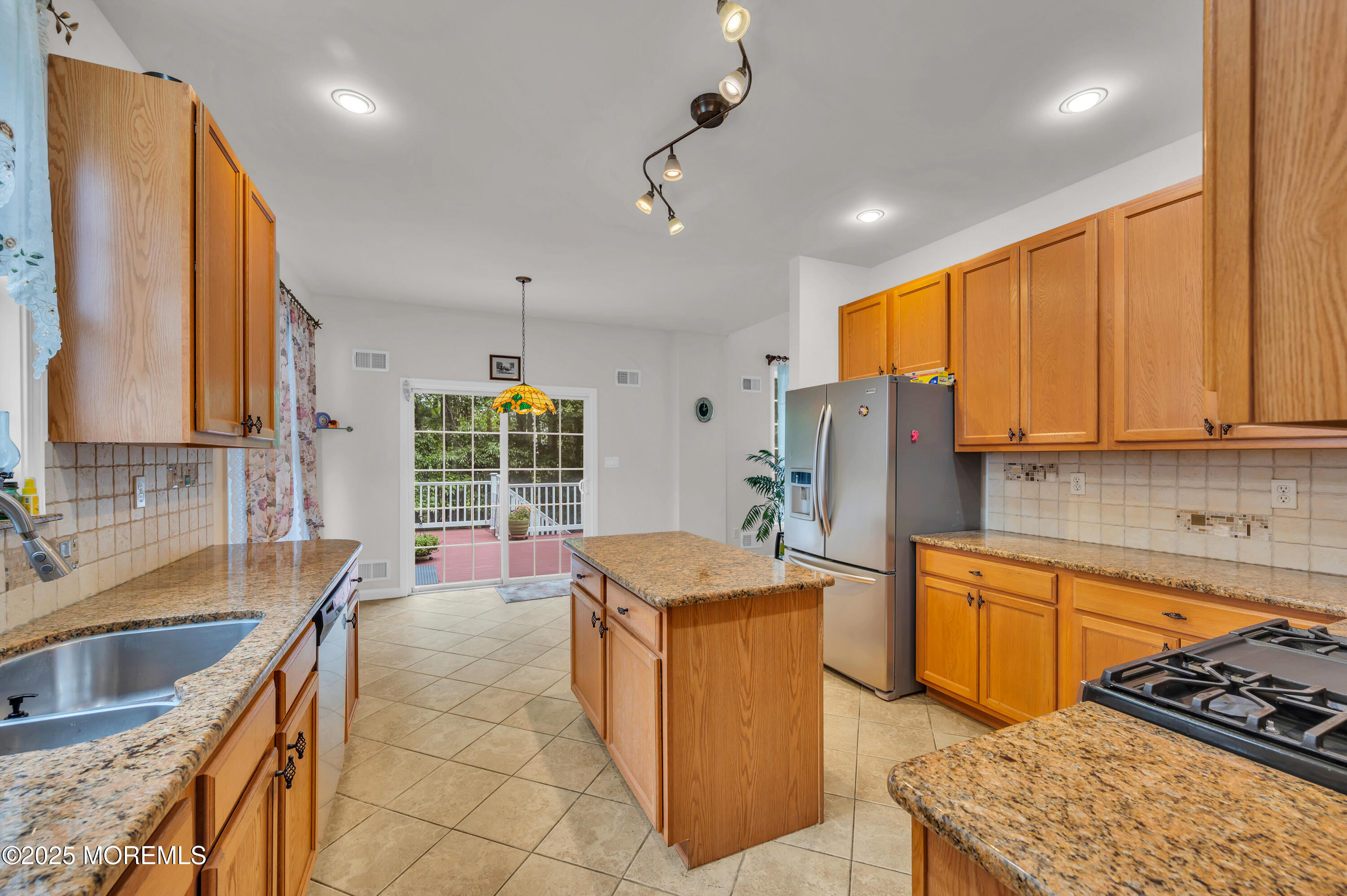 208 Bradwick Way, Marlboro, New Jersey image 15