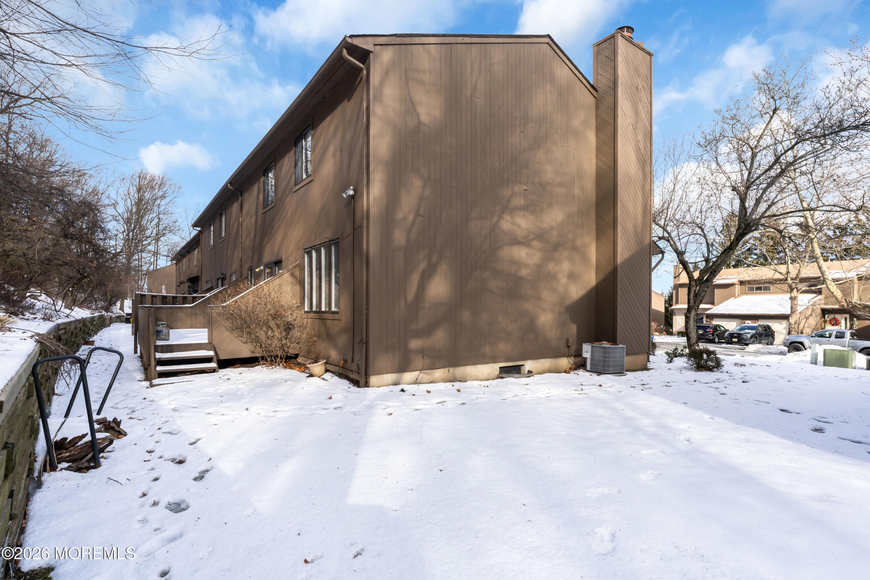 13 Mountain Ridge Drive