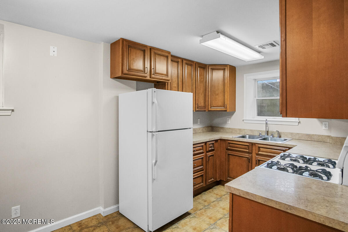 1013 Lexington Avenue, Lakewood, New Jersey image 25