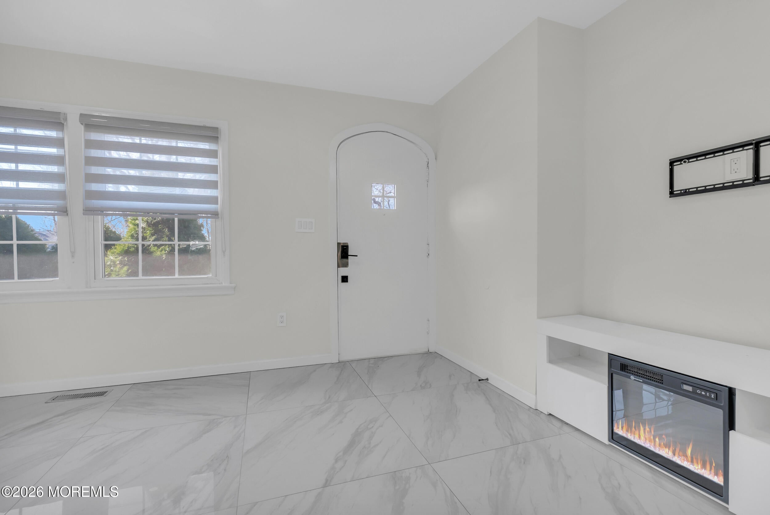 1001 Norwood Avenue 7