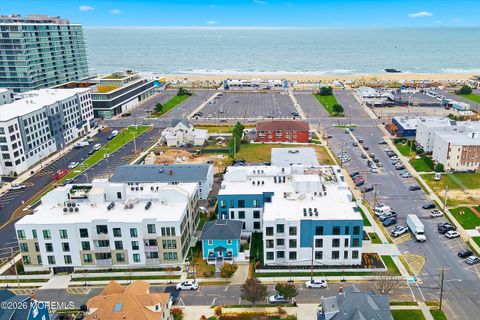 Condo For Rent - 215 2nd Avenue #204<br/> Monmouth County, Asbury Park, NJ 07712