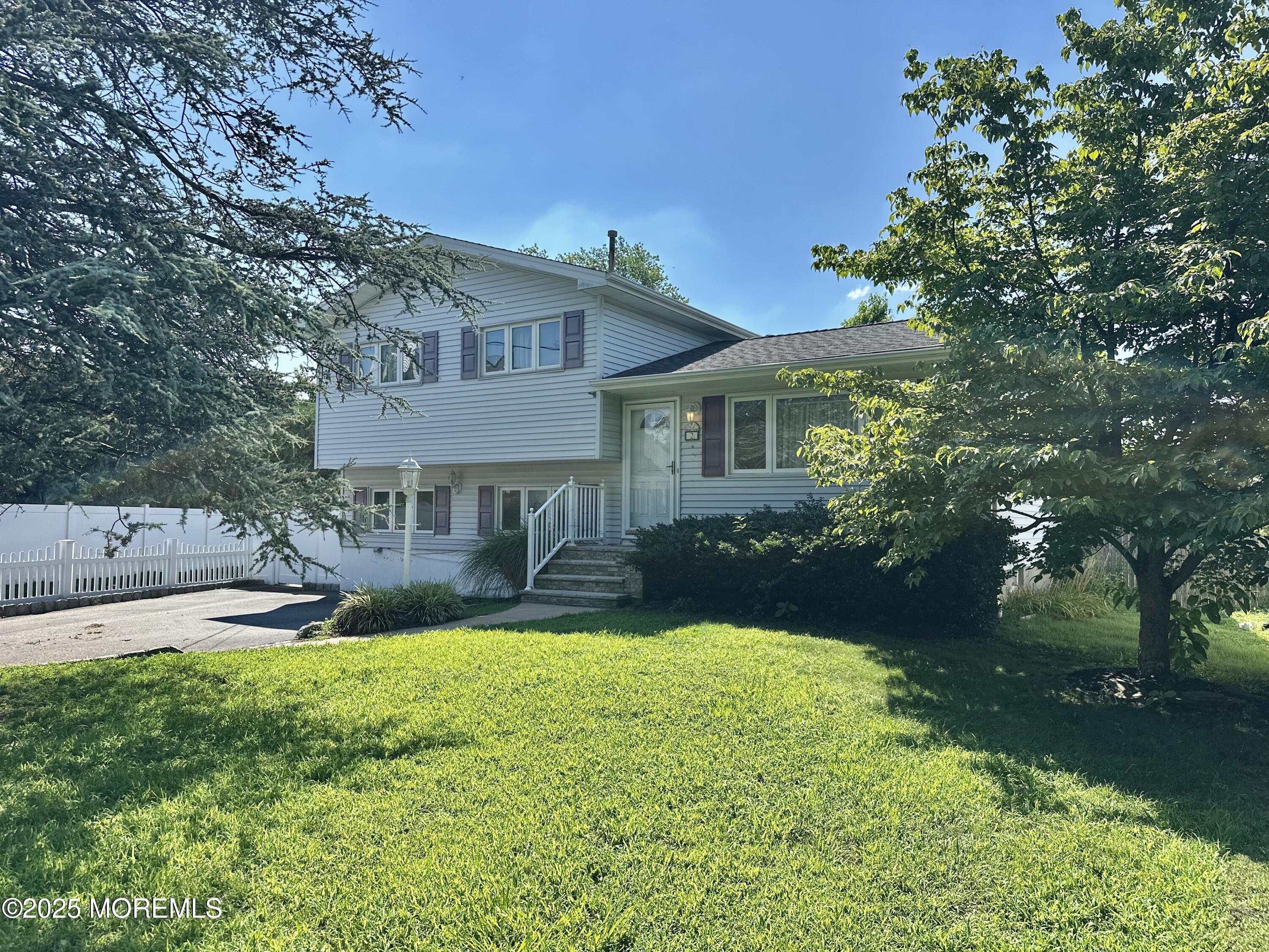 2 Palmer Road