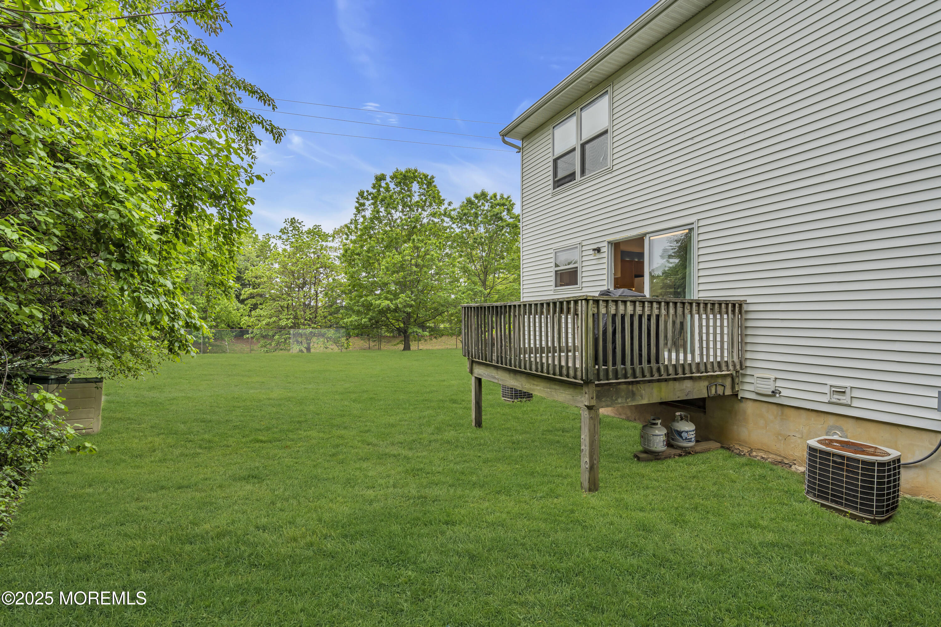 45 Waterview Drive, Lakewood, New Jersey image 3