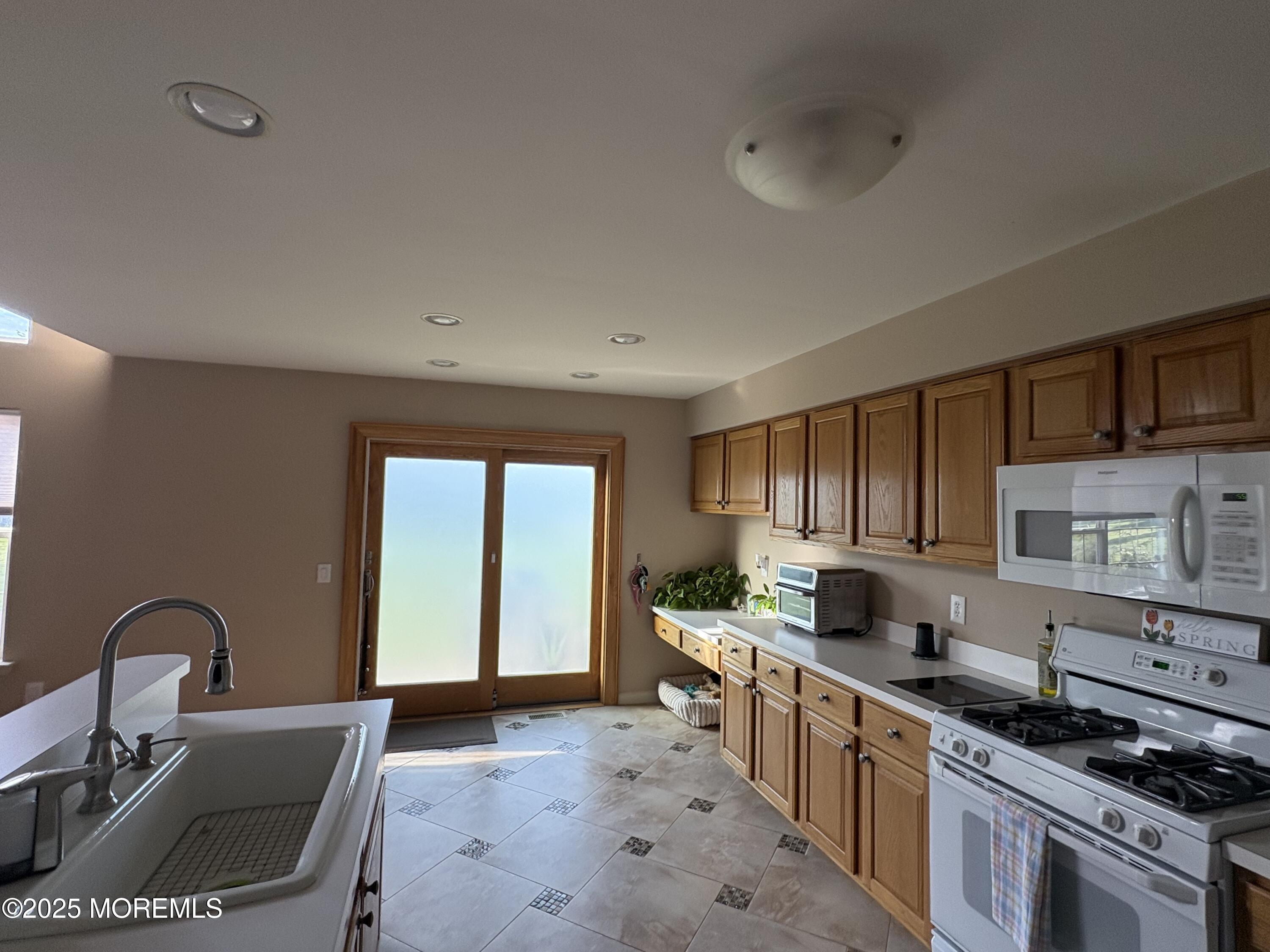5506 Belmont Court, Toms River, New Jersey image 10