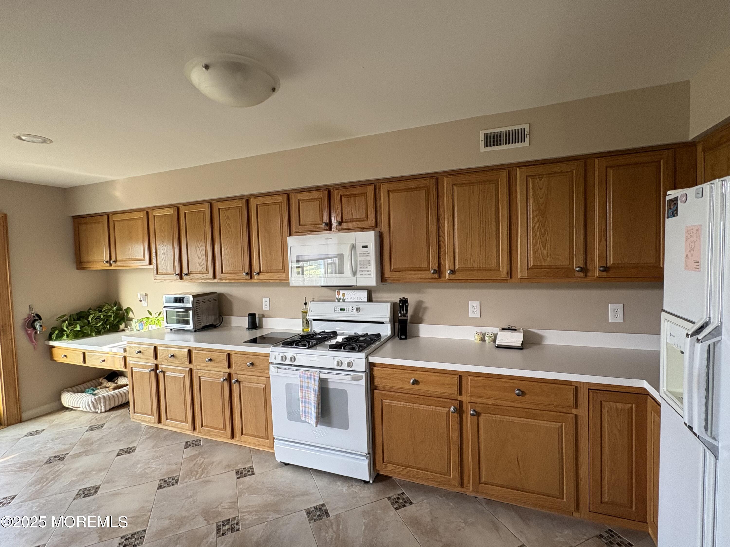 5506 Belmont Court, Toms River, New Jersey image 9