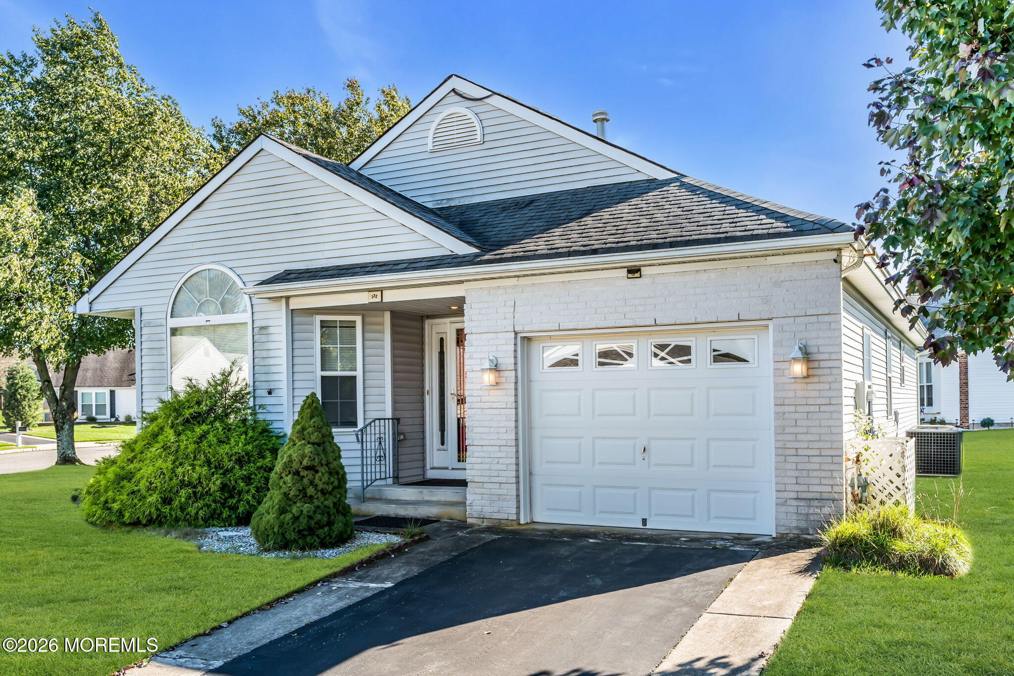 132 Chesterfield Lane