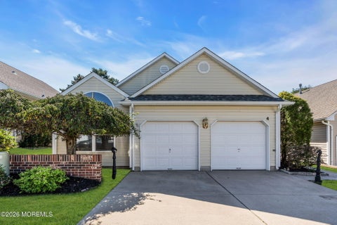 Photo of 4 Woodburn Road, Manahawkin, NJ 08050 (MLS # 22632539)